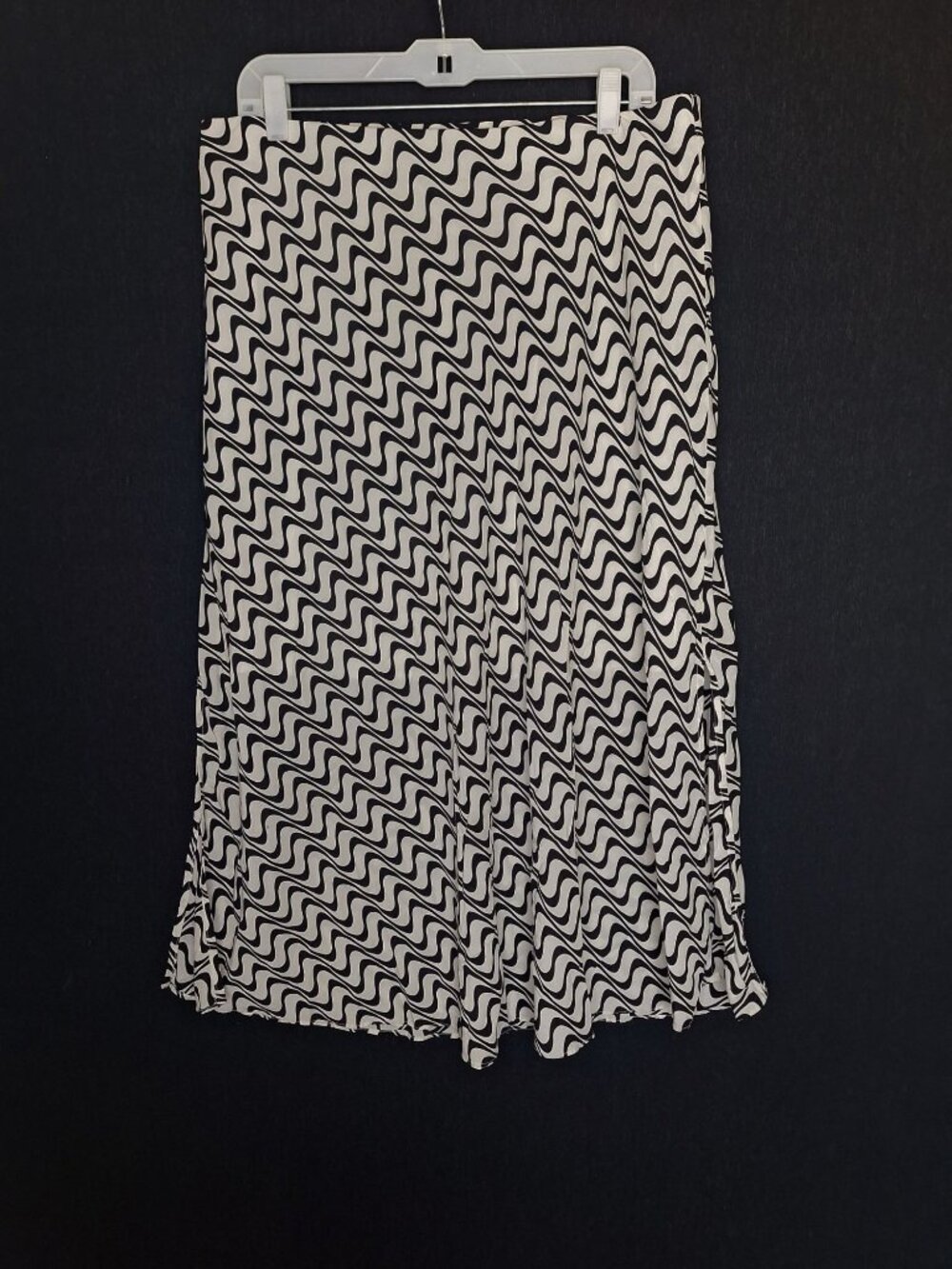 💙 INC International Concepts Pull On Flowy Midi Skirt Size L/XL Abstract Summer